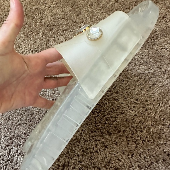 Karl Lagerfeld Tula Transparent pearl slides women’s size 9 - Picture 8 of 9